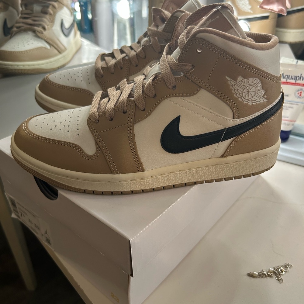 Jordan Women's Sneakers in Tan and Black